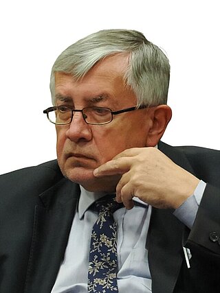 prof. dr hab. Tadeusz Gadacz